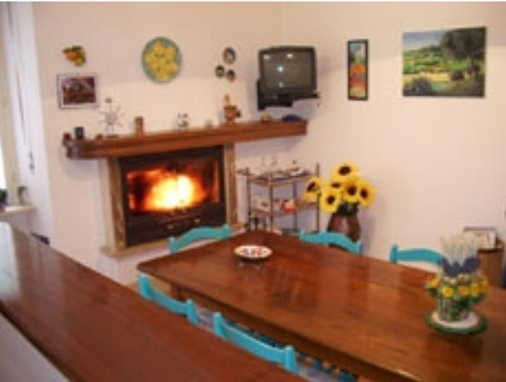 B&B Il Colle Serra San Quirico Экстерьер фото
